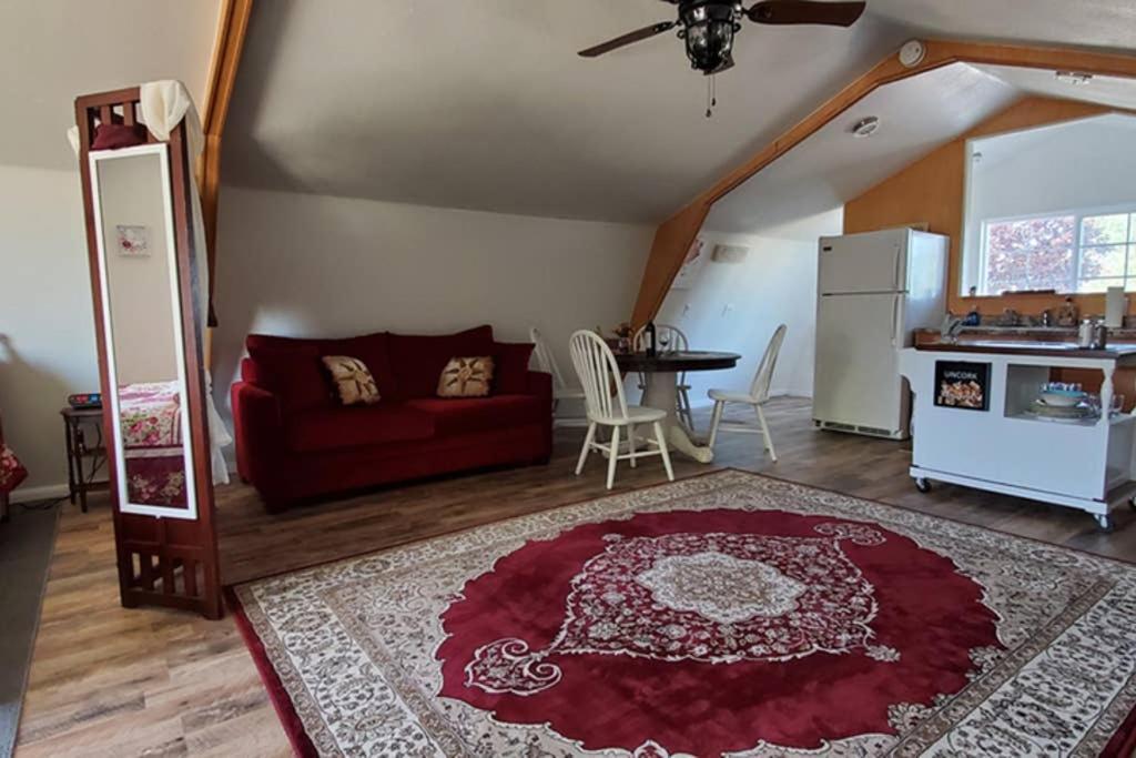 Vila A Cozy Loft In Templeton Exteriér fotografie